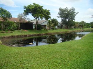 10001 S Nob Hill Cir #0, Fort Lauderdale, FL 33321