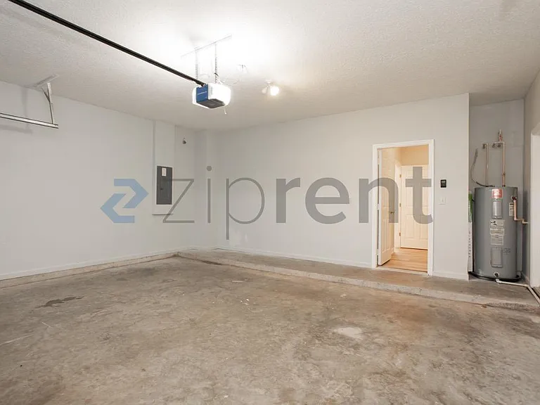 76195 Deerwood Dr — Photo 19