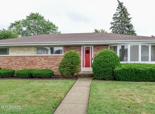 8923 Marion Ave, Morton Grove, IL