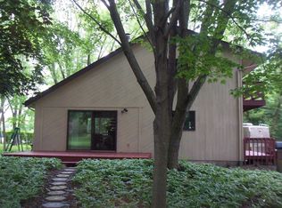 28923 W Kristy Ln, Cary, IL 60013