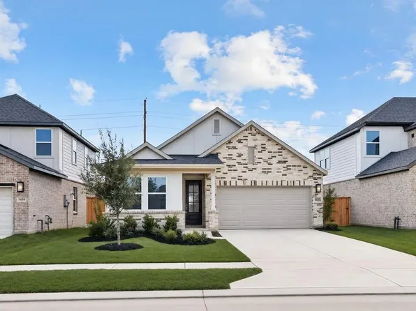 9630 Akashi Run Dr, Cypress, TX 77433