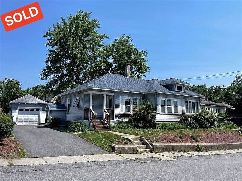 1st image of 261 Boutelle St