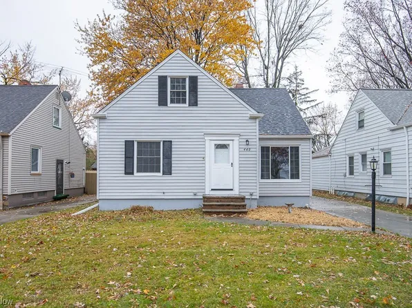 440 E 274th St, Euclid, OH 44132