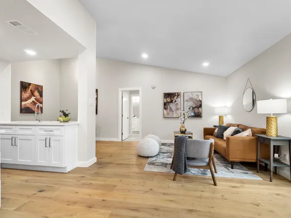 4506 Dorsett Oaks Cir, Austin, TX 78727