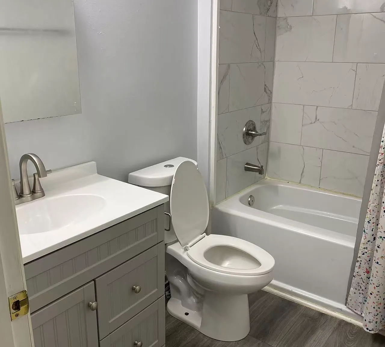 3 bed, 1320 sqft, $2,200 — Photo 1