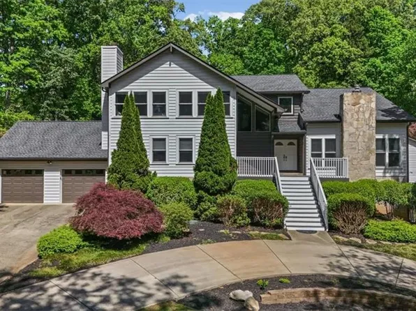 360 Old Mountain Rd, Powder Springs, GA 30127