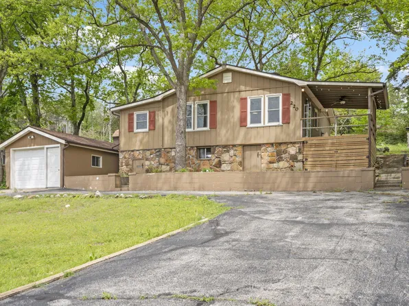 220 Chestnut Street, Branson, MO 65616