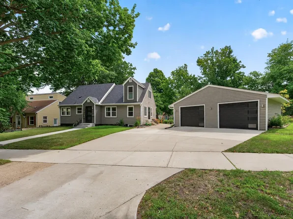 2605 Garfield St NE, Minneapolis, MN 55418