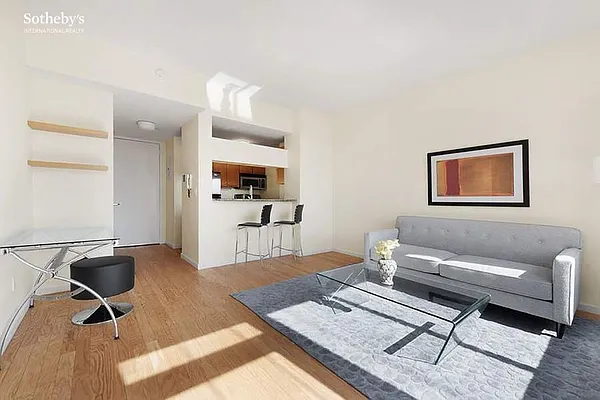 Rented by Sotheby's International Realty | media 2