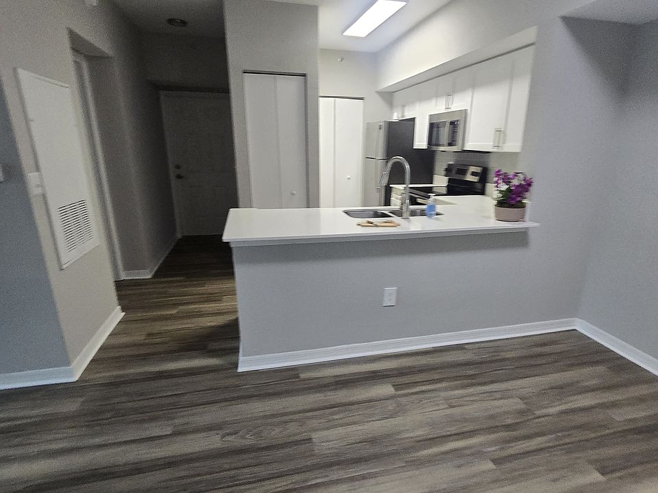 1st image of 5509 110th Ave N