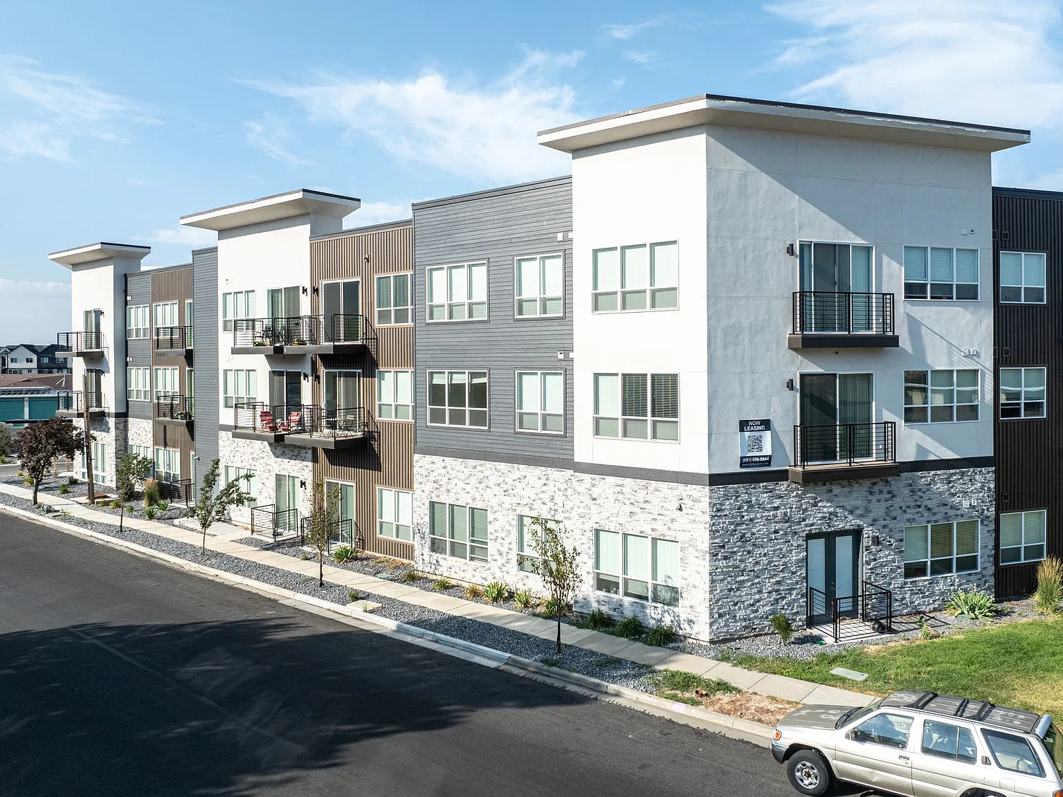 Wasatch View Apartments — Photo 3