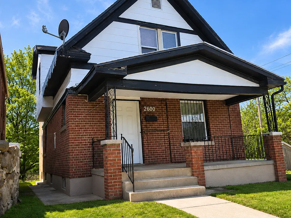 2600 Euclid Ave