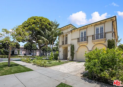 314 N Palm Dr Photo 1