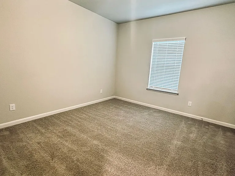 7157 Magnolia Vlg #201 — Photo 14