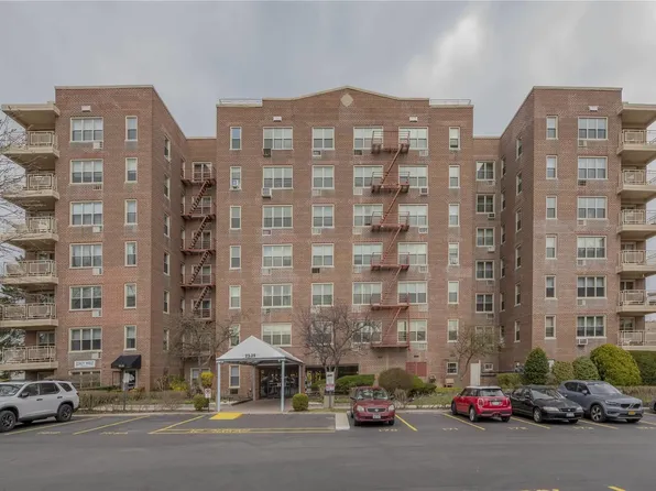 23-25 Bell Boulevard #4E, Bayside, NY 11360