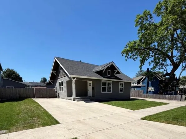 180 Hiatt St, Lebanon, OR 97355
