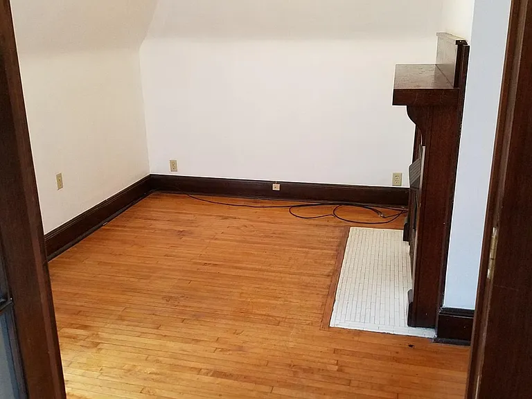 119 W Sycamore St #3 — Photo 11