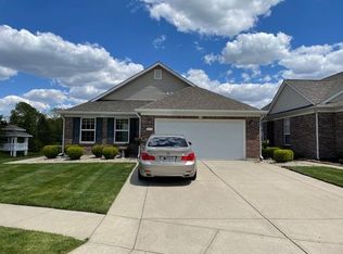 1163 Lincoln Park West Dr, Greenwood, IN 46142