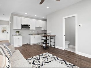 408 Cedar Ave, Waynesboro, VA 22980