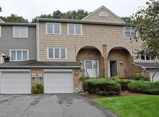 149 Patriots Rd, Morris Plains, NJ 07950