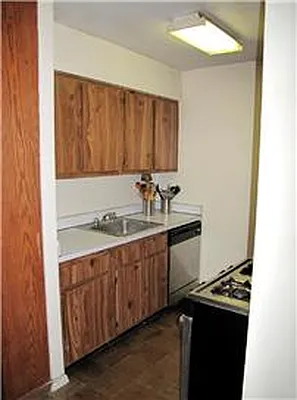 Sold by Rich Associates Real Estate LLC | media 3