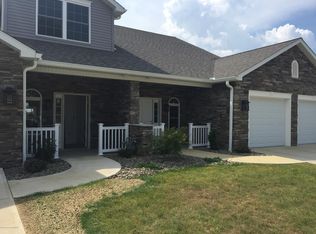 106 Deerfield Dr, Eynon, PA 18403