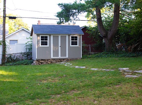 3rd image of 4806 Wilshusen Ave