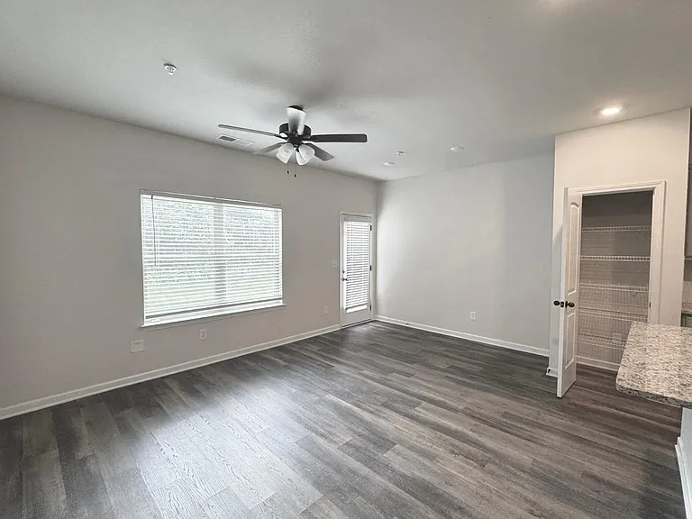 2890 Bayrose Cir — Photo 13