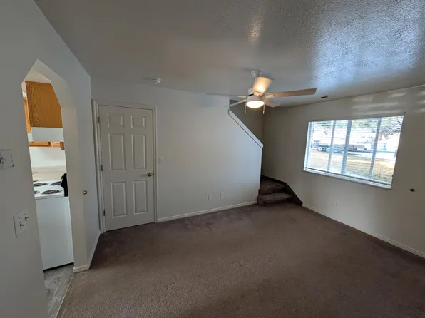 164 W 200 S, Wellsville, UT 84339