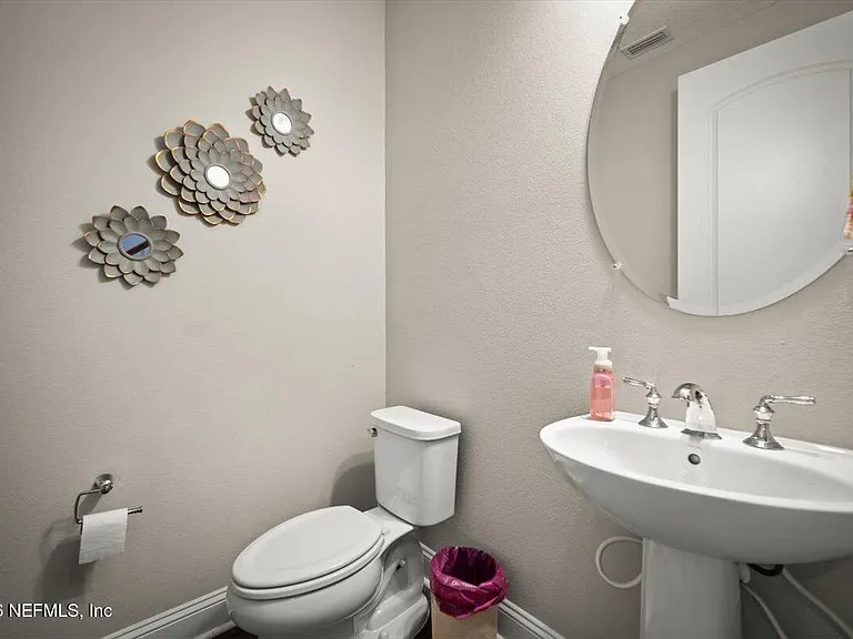 11358 Newtonian Blvd — Photo 16