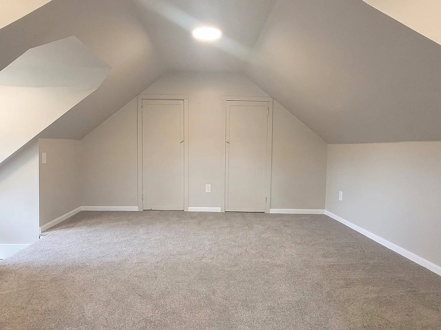 4 bed, 1692 sqft, $2,900 — Photo 4
