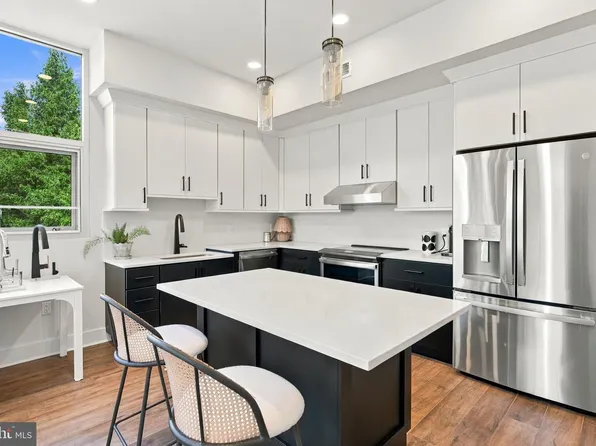 99 Bridge St, Phoenixville, PA 19460