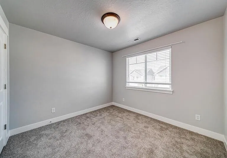 1778 N 3720 W — Photo 18