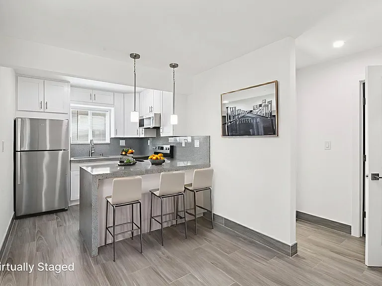 181 Ballantyne St — Photo 3