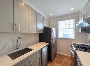 921 77th St FLOOR 2, Brooklyn, NY 11228