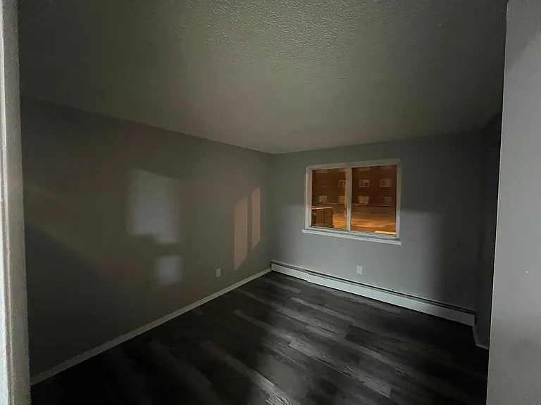 13420 Euclid Ave — Photo 44