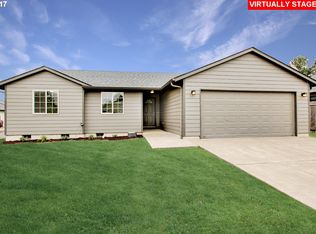 1063 Kees St, Lebanon, OR 97355