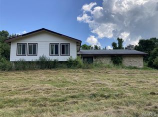 930 Broken Arrow Dr, Labadie, MO