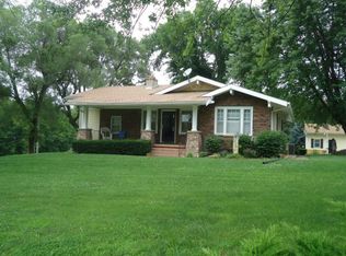 18281 272nd Rd, Atchison, KS 66002