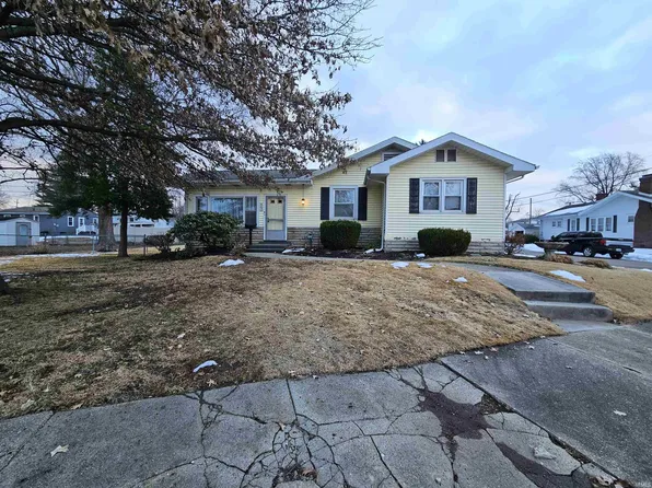 862 Ridgeway Ave, Vincennes, IN 47591