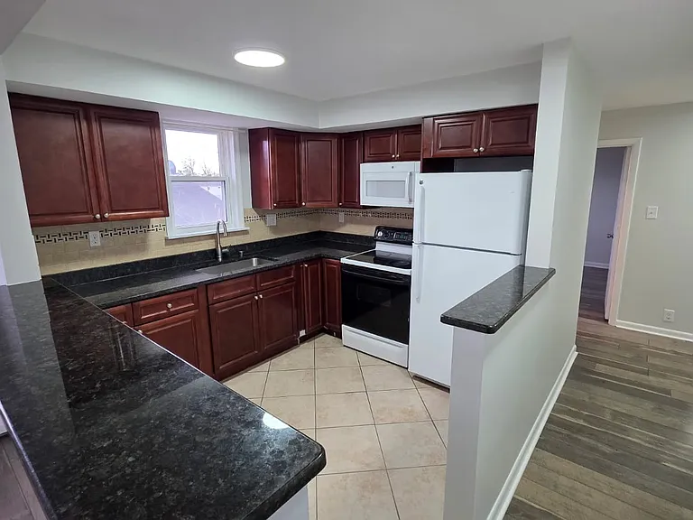 4406 Pearson Ave #2 — Photo 9
