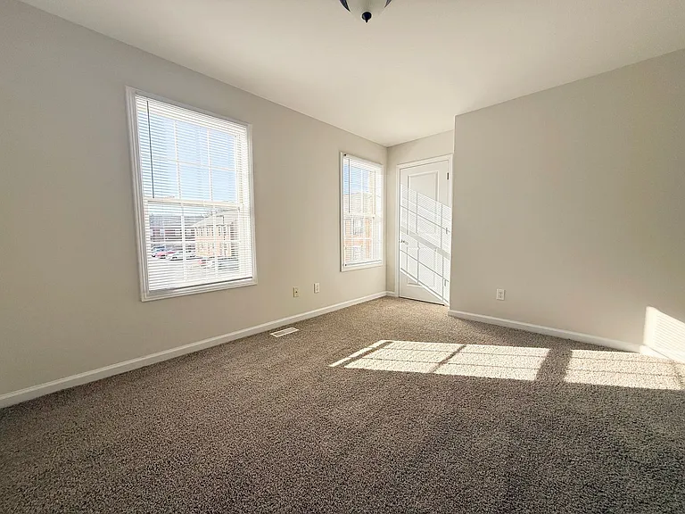 150 Alcorn St — Photo 15