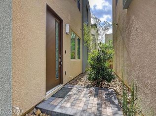 11407 Gravitation Dr, Las Vegas, NV 89135