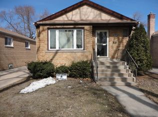 8234 45th Pl, Lyons, IL 60534