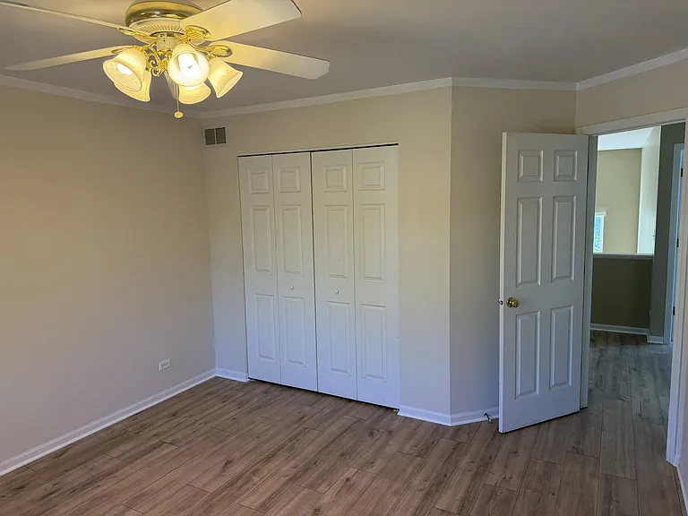 575 Capital Ln — Photo 25