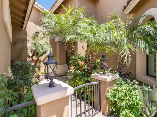 11660 N Lakeview Ct, Surprise, AZ 85378