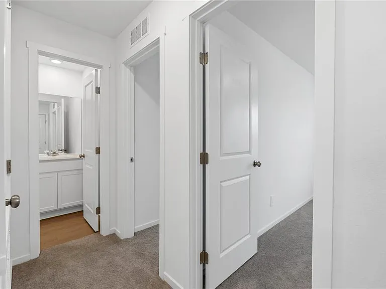 1225 Orion St — Photo 17