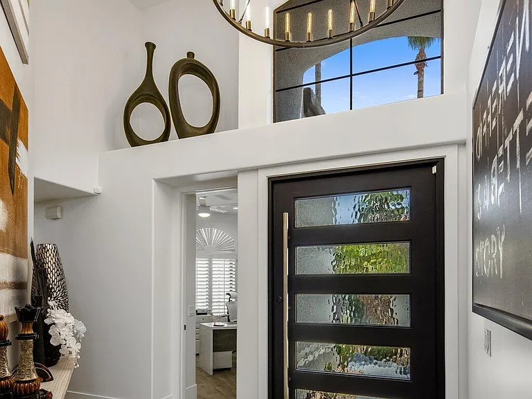8222 E Cortez Dr — Photo 3