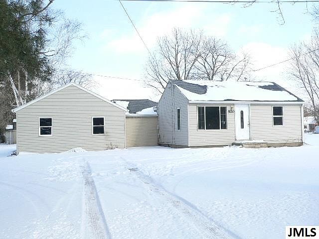 1st image of 520 E Bellevue St