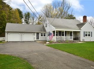460 Maple Hill Ave, Newington, CT 06111